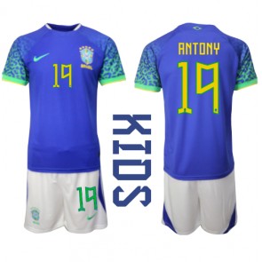 Brasilien Antony #19 Udebanesæt Børn VM 2022 Kort ærmer (+ korte bukser)